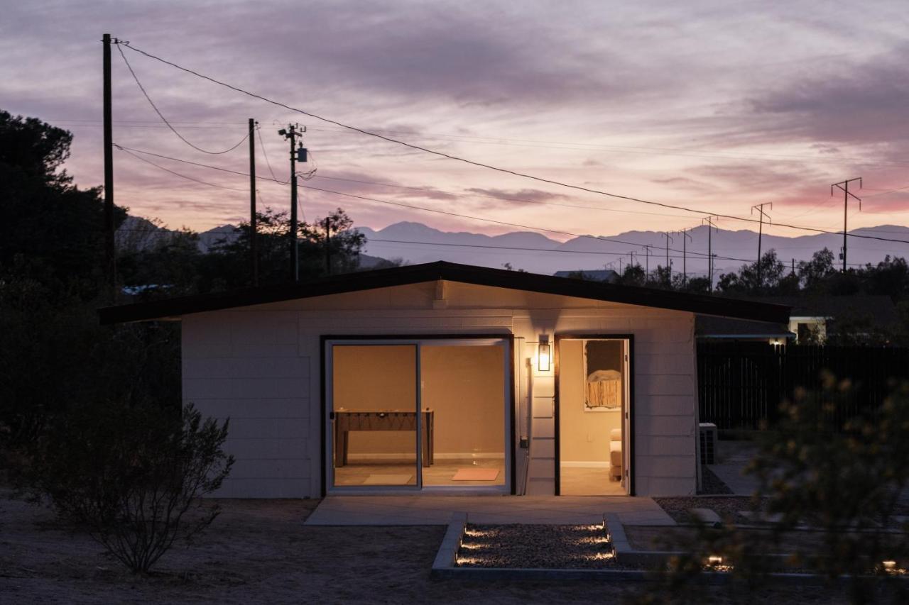 @ Marbella Lane - The Moon Designer Home Right Behind The Jtnp Joshua Tree Exterior foto
