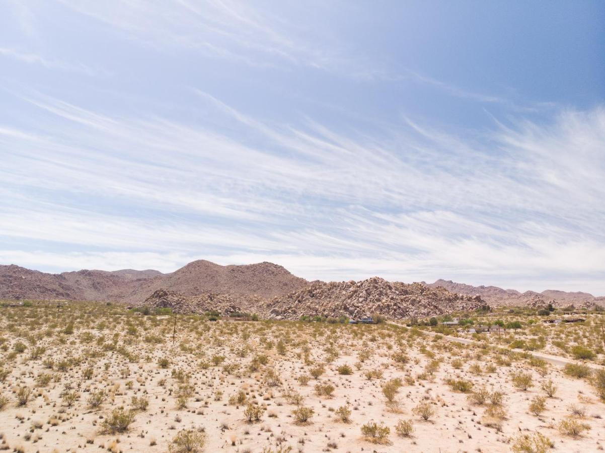 @ Marbella Lane - The Moon Designer Home Right Behind The Jtnp Joshua Tree Exterior foto