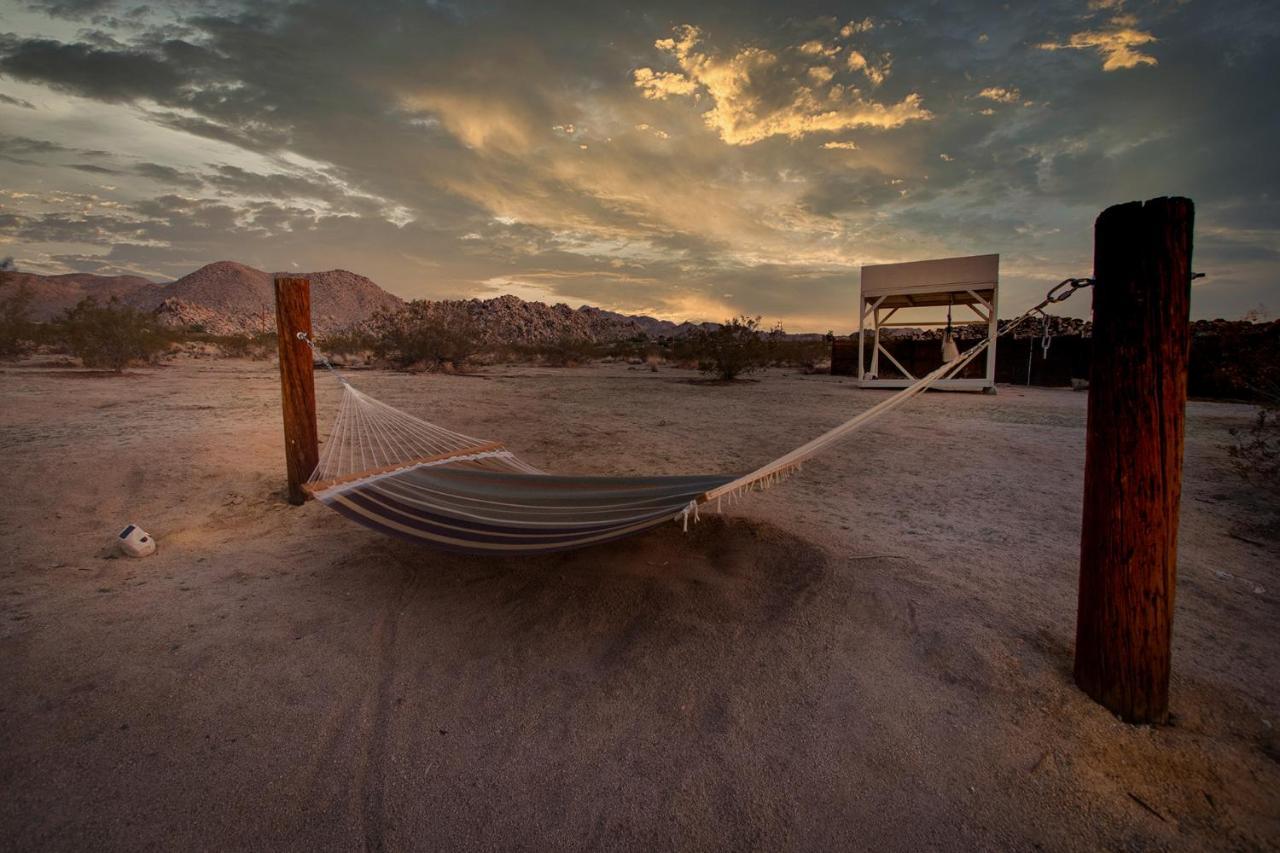 @ Marbella Lane - The Moon Designer Home Right Behind The Jtnp Joshua Tree Exterior foto