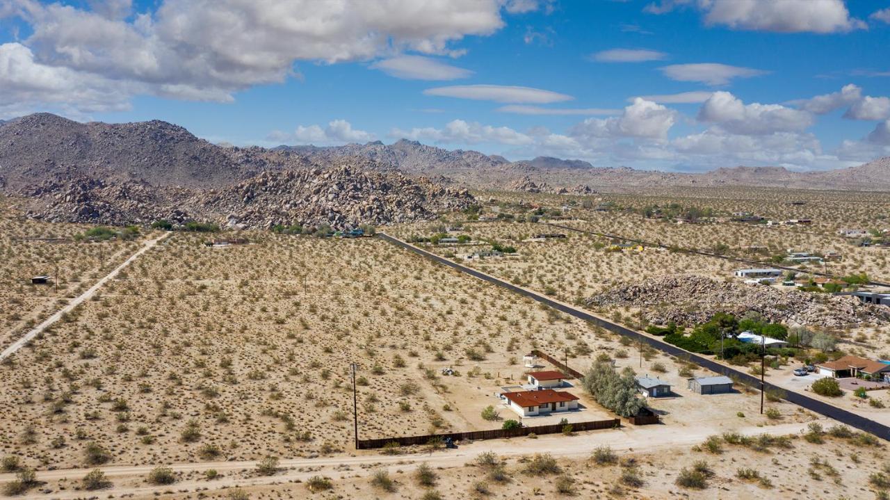 @ Marbella Lane - The Moon Designer Home Right Behind The Jtnp Joshua Tree Exterior foto