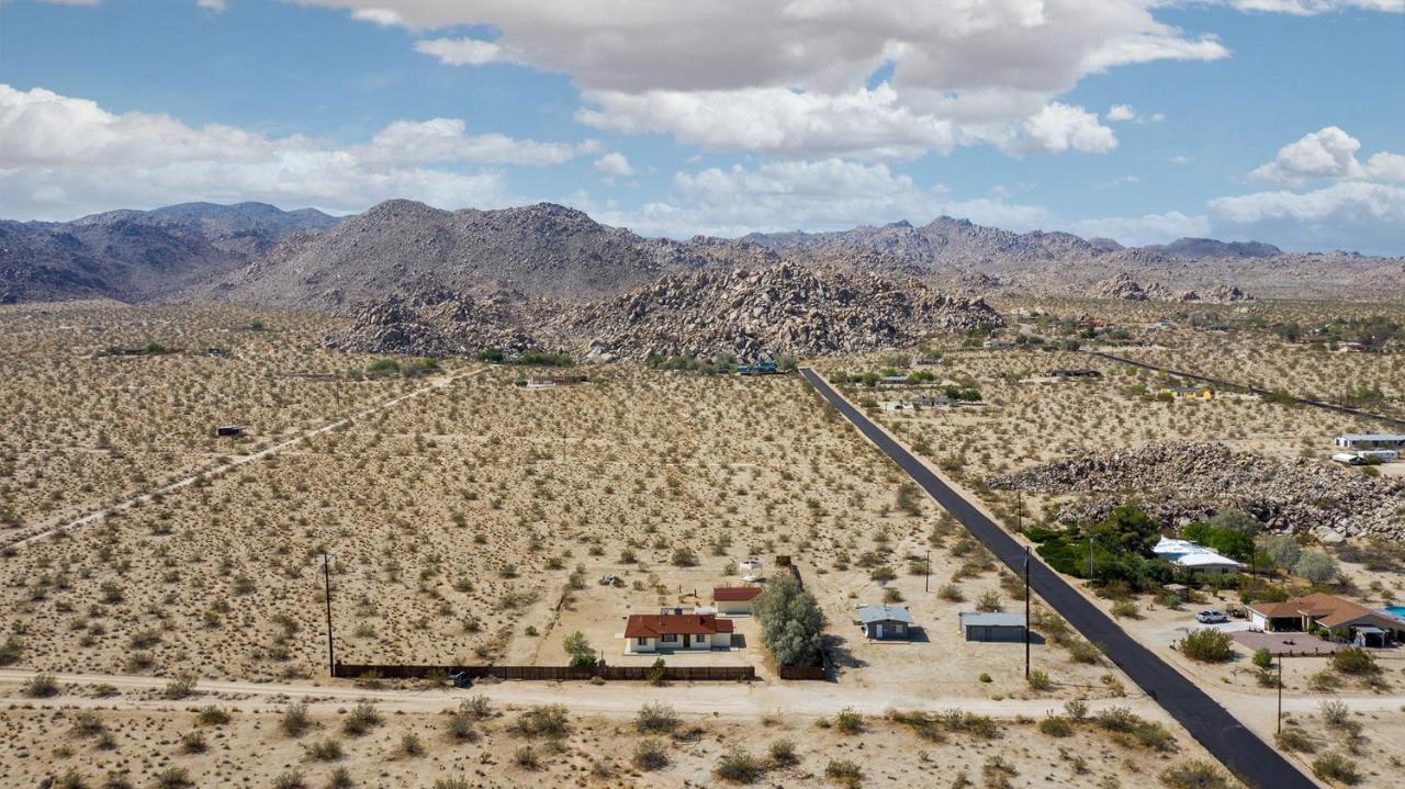 @ Marbella Lane - The Moon Designer Home Right Behind The Jtnp Joshua Tree Exterior foto