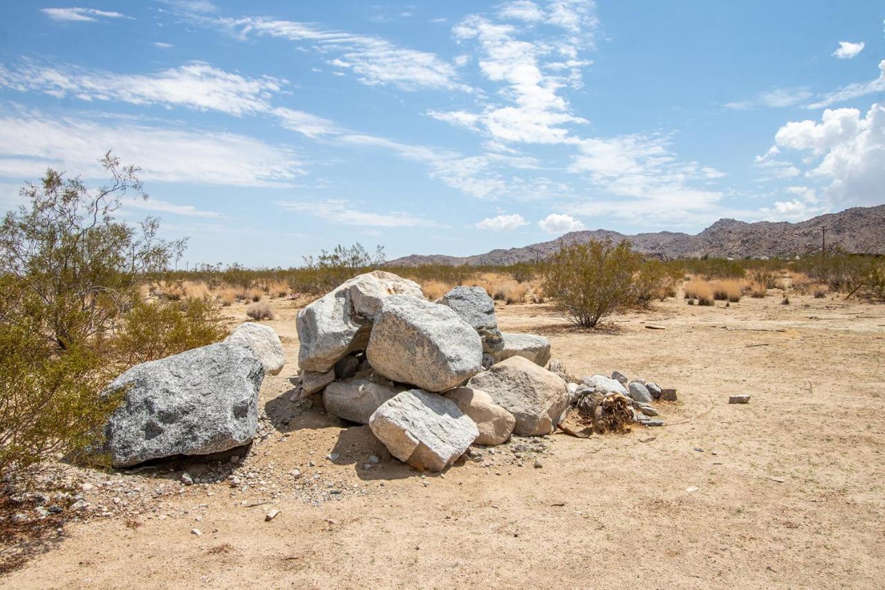 @ Marbella Lane - The Moon Designer Home Right Behind The Jtnp Joshua Tree Exterior foto