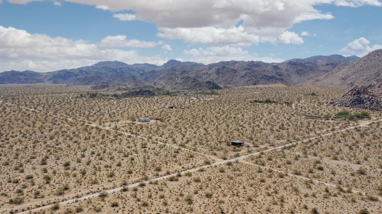 @ Marbella Lane - The Moon Designer Home Right Behind The Jtnp Joshua Tree Exterior foto
